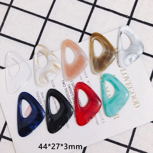 Ciondoli in resina assortiti in 9 colori per gioielli fai da te 44x27x3mm