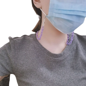 Chaîne en plastique violet pour masques et lunettes avec fermoirs et boucles silicone