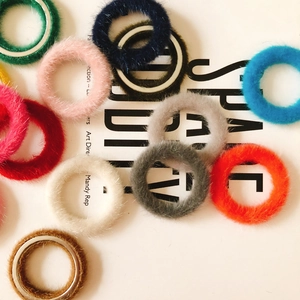Pendenti ad anello in peluche di velluto colorato per orecchini e accessori fai-da-te