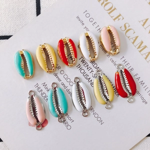 Enameled shell-shaped jewelry charms with gold-plated alloy base for DIY earring making