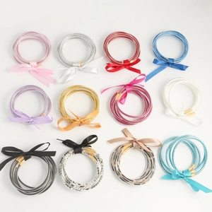 Mode Bunte Silikon Jelly Armband Set Mit Satin Schleife Funkelnd Glitzer Stapelbar Armreifen Schmuck Geschenk Für Damen