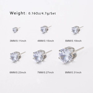 Set di sei orecchini a lobo in zircone da 3mm a 8mm con montatura in argento a sei punte