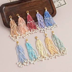 Pendentif Gland Perlé Fait Main Avec Anneau en Alliage Künstliche Perle d'Imitation pour Création Bijoux Sacs Accessoire Artisanat Femme