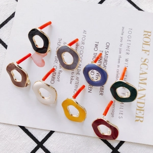 Pendentifs ronds irréguliers en émail coloré avec bords dorés pour la création de bijoux