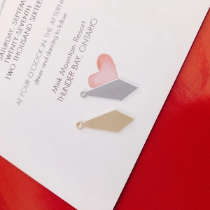 Minimalist geometric rhombic metal alloy pendants in gold and silver for DIY jewelry
