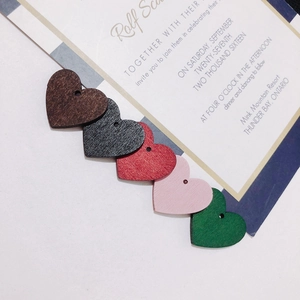 Heart Shape Colored Wooden Pendants With Hole Natural Wood Grain Charms For DIY Jewelry Making Wedding Craft Decoration