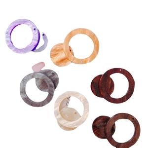 Componentes de joyería DIY en acetato de colores con patrones de mármol para pendientes