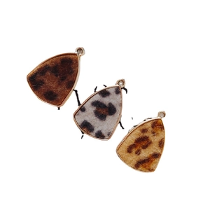 Three-piece leopard print triangular pendants with gold alloy frames for DIY jewelry making