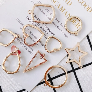 Golden geometric alloy frame pendants with hammered texture for DIY jewelry making