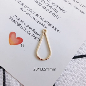 Λήψη macro χρυσού μενταγιόν σταγόνας 28x13.5x1mm για κατασκευή χειροποίητων κοσμημάτων