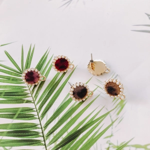 Boucles d'oreilles rondes léopard en peluche avec perles et boucle dorée pour DIY