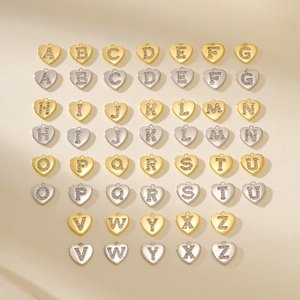 Moda Ciondolo a Cuore Lettera Iniziale in Lega di Metallo Solo Ciondolo Senza Catena Con Zirconia Per Fai Da Te Collana Bracciale Donna Gioielli