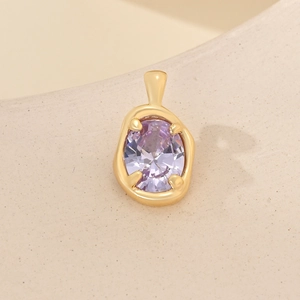 Ovaler Lavendel Zirkon Anhänger in Goldfassung im Molten-Stil für DIY Schmuck