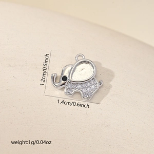 Detailed macro view of gold-plated elephant charm with dimensions 1.2cm x 1.4cm