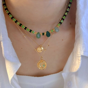 Collar Bohemio de Acero Inoxidable de Piedra Natural Malaquita Cuentas Colgante de Concha Luna para Mujer Joyería