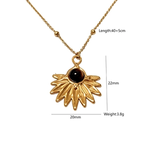 Especificaciones de tamaño del collar con colgante de piedra ojo de tigre amarillo oro