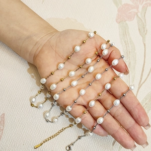 Elegante collana di perle naturali d'acqua dolce in acciaio inossidabile oro e argento