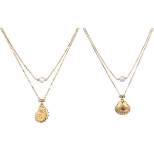 Collana a doppio strato dorata con ciondolo a conchiglia e perla bianca raffinata