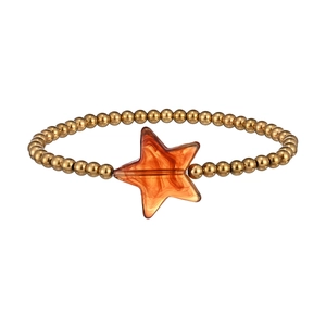 Dettaglio del bracciale a sfere dorate con pendente a stella ambra e trama marmorea interna