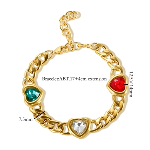 Pulsera de eslabones dorados de acero inoxidable con corazones de circonia esmeralda
