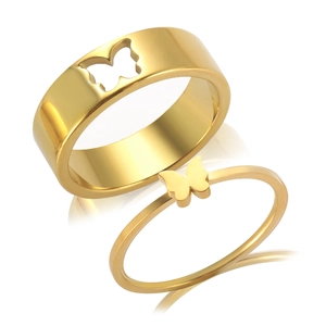 Juego de anillos para pareja con mariposa chapados en oro 18K y diseño a juego