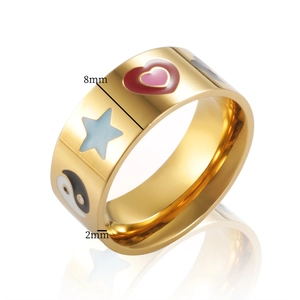Anello in acciaio inossidabile dorato da 8 mm con simboli stella, cuore e Tai Chi