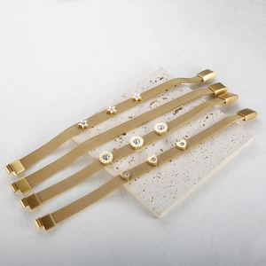 Goldene Milanaise-Armbänder aus Edelstahl mit Stern- und Herzanhängern für Damen