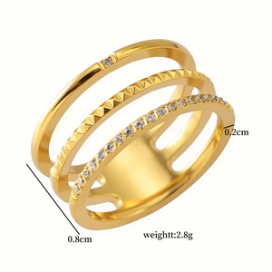 Three-layer irregular geometric gold ring with cubic zirconia and pyramid textures