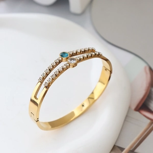 Titanstahl Vergoldeter Armreif Für Damen Strass Herz Böser Blick Grüner Stein Mode Handschmuck Armreif Armband