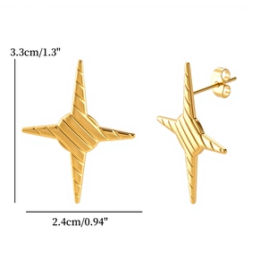Goldene Stern-Ohrstecker aus Edelstahl mit strukturierter Oberfläche und Abmessungen