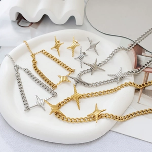 Edelstahl Stern Schmuckset Für Damen Punk Industrie Strukturiert Vier Zacken Stern Halskette Armband Ohrstecker