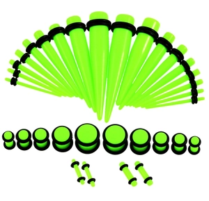 Dehnstäbe Set aus neon-grünem Acryl mit Plugs und schwarzen Gummiringen für das Ohr
