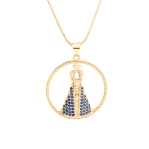 Collar colgante de la Virgen María bañado en oro con circonitas azules y corona