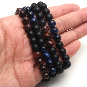 Ensemble de trois bracelets en perles de pierre naturelle mate avec cordon élastique