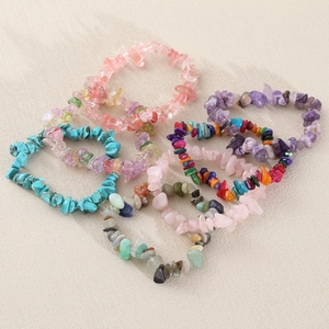 Bracciale in Cristallo Naturale per Donna Fatto a Mano in Pietra Irregolare Ametista Quarzo Bracciale Elastico Gioielli Regalo