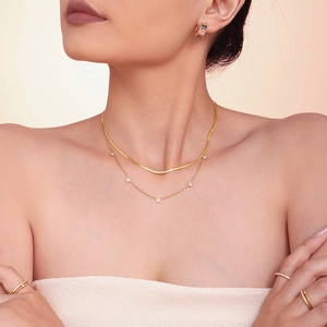 Collier Double Couche en Acier Inoxydable avec Étoile et Zircon pour Femme Chaîne Serpent Dorée Pendentif Géométrique Bijoux