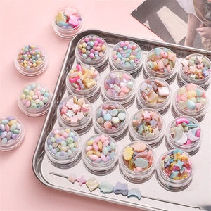 Natuurlijke schelpkralen set in hart- en stervormen voor DIY sieraden maken in pastel
