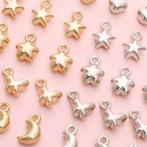DIY sieraden hangers in hart-, ster- en vlindervormen met goud en zilver metallic afwerking