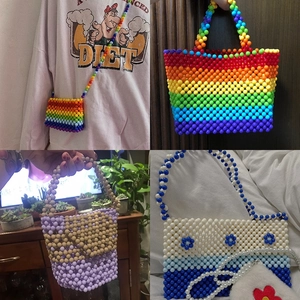 Handgemaakte tassen van acrylkralen in regenboog- en bloemmotieven voor dames