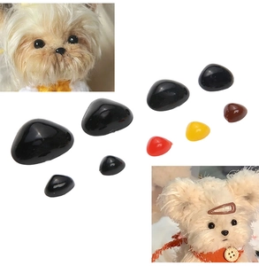 Narices triangulares para peluches en negro marrón amarillo y rojo en varios tamaños