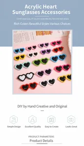 Vue détaillée de mini lunettes en acrylique en forme de cœur pour la décoration de poupées