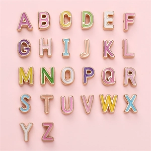 Bunte Emaille Alphabet Buchstaben Perlen Legierung Vergoldet A-Z Zwischenperlen Für DIY Schmuckherstellung Armband Halskette Zubehör