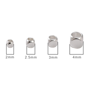 Detailed comparison of 2mm to 4mm square silver spacer beads for DIY jewelry making