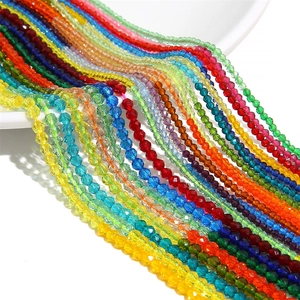 Bunte 2-3mm facettierte Glasperlen in verschiedenen Farben für DIY-Schmuckherstellung