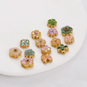 Vergulde bloemkralen met edelstenen voor het maken van DIY sieraden accessoires