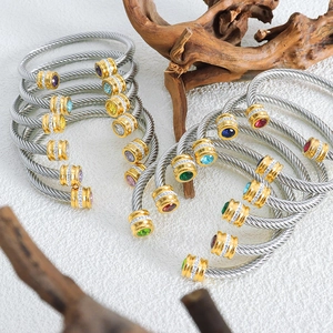 Bracelets joncs torsadés avec zircons colorés plaqués or 18 carats et argent