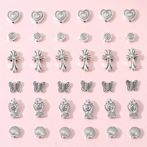 Colgantes vintage de aleación de plata con flores y corazones para joyería artesanal