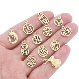 Pendentifs porte-bonheur plaqués or 14K pour bracelets DIY avec symboles traditionnels