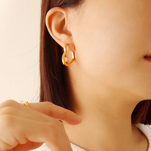 French Style Heart Shaped Hoop Earrings 18K Gold Plated Titanium Steel With Imitation Artificial Pearl Elegant Jewelry For Women