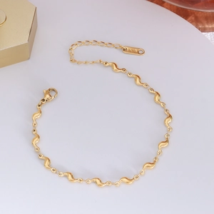 Bracelet Géométrique à Vagues en Acier Inoxydable Minimaliste Vintage pour Femmes Chaîne Réglable Bijoux de Mode Cadeau
